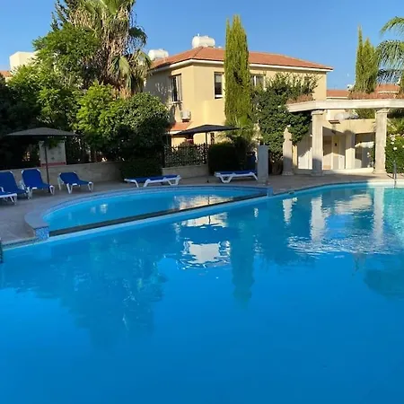 Leah's Deluxe Villa *