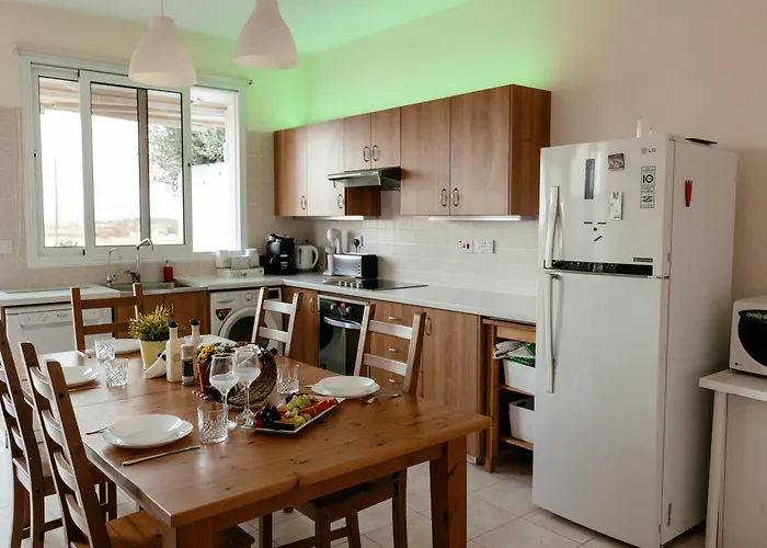 Leah's Deluxe Vila *